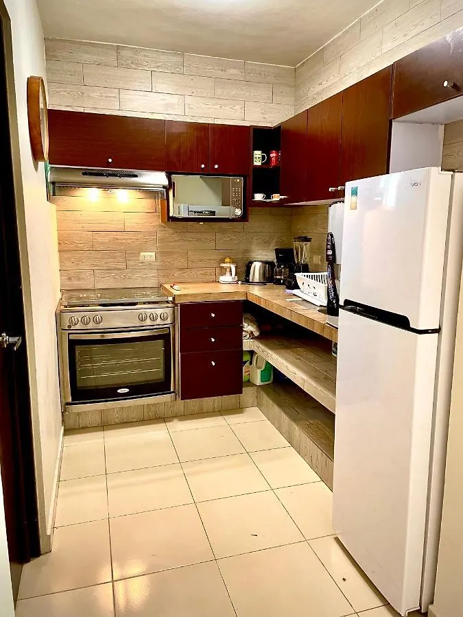 Appartamento Cenote Penthouse Terraza & Jacuzzi Panoramicos, Muy Amplio, 2 Pisos Para Tu Uso Personal Y Exclusivo, 3 Recamaras, Excelente Ubicacion, La Playa Y La Quinta Av Caminando A 10 Minutos, Cerca De Restaurantes, Bares, Bancos, Nomadas Digitales 150 Mbps Playa del Carmen Messico