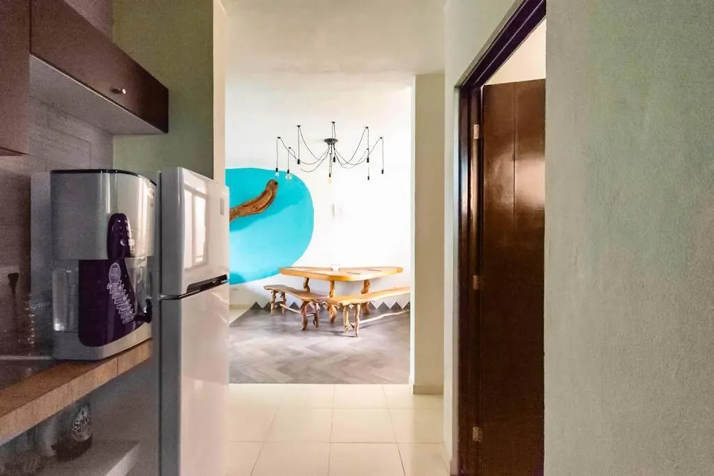 Cenote Penthouse Terraza & Jacuzzi Panoramicos, Muy Amplio, 2 Pisos Para Tu Uso Personal Y Exclusivo, 3 Recamaras, Excelente Ubicacion, La Playa Y La Quinta Av Caminando A 10 Minutos, Cerca De Restaurantes, Bares, Bancos, Nomadas Digitales 150 Mbps Playa del Carmen Appartamento